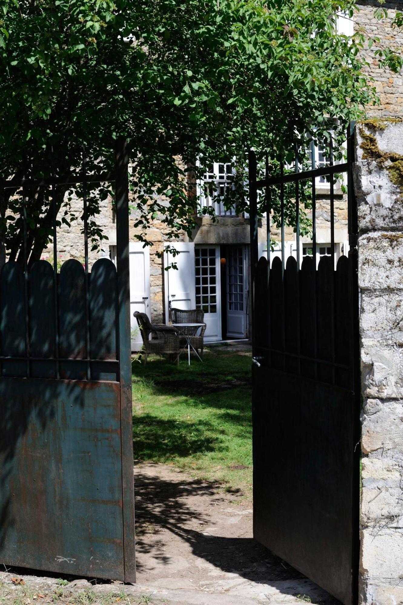 Maison D'Hotes La Singuliere Severac-d'Aveyron Exterior photo